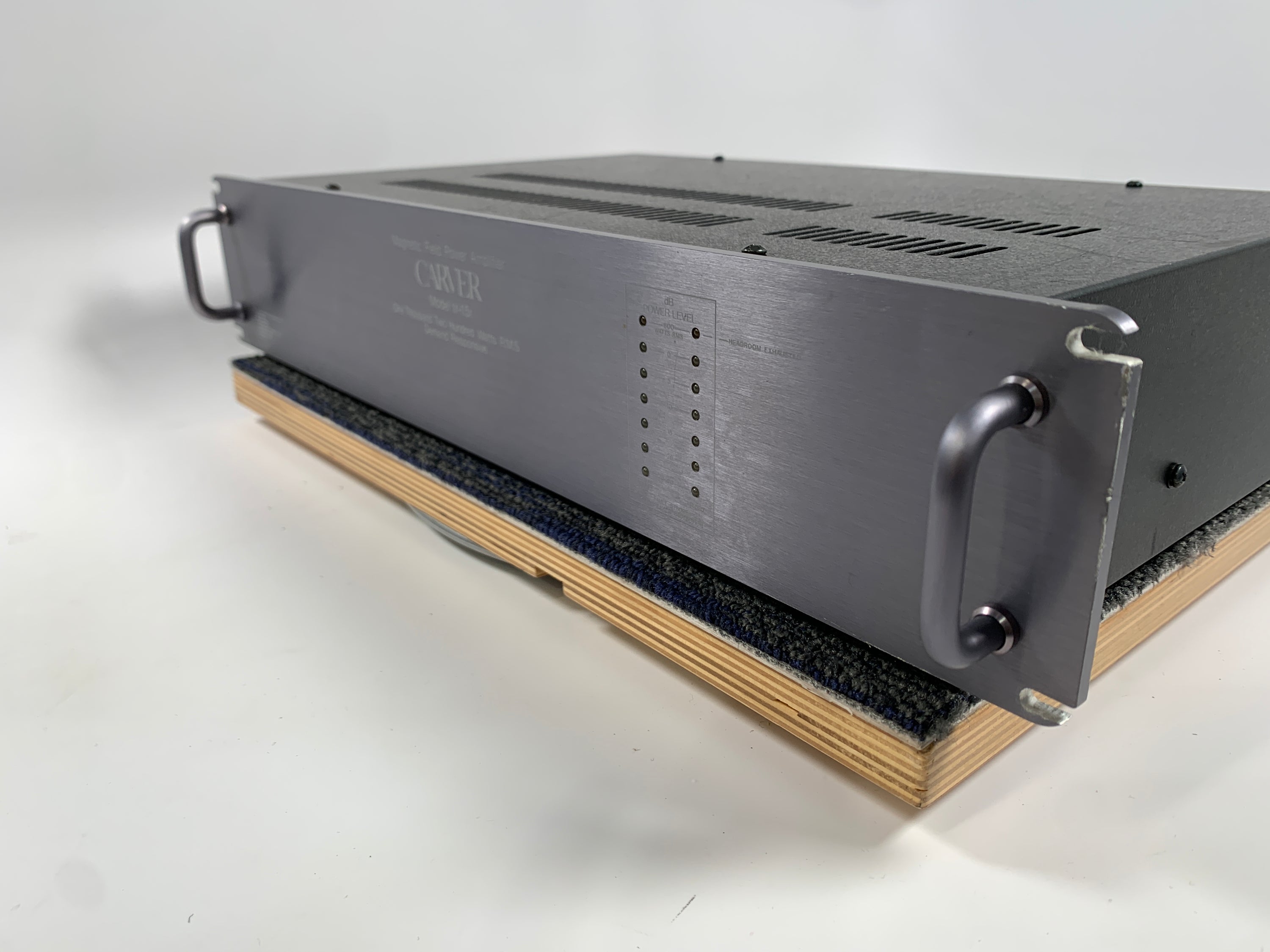 Carver M-1.5t Magnetic Field Amplifier