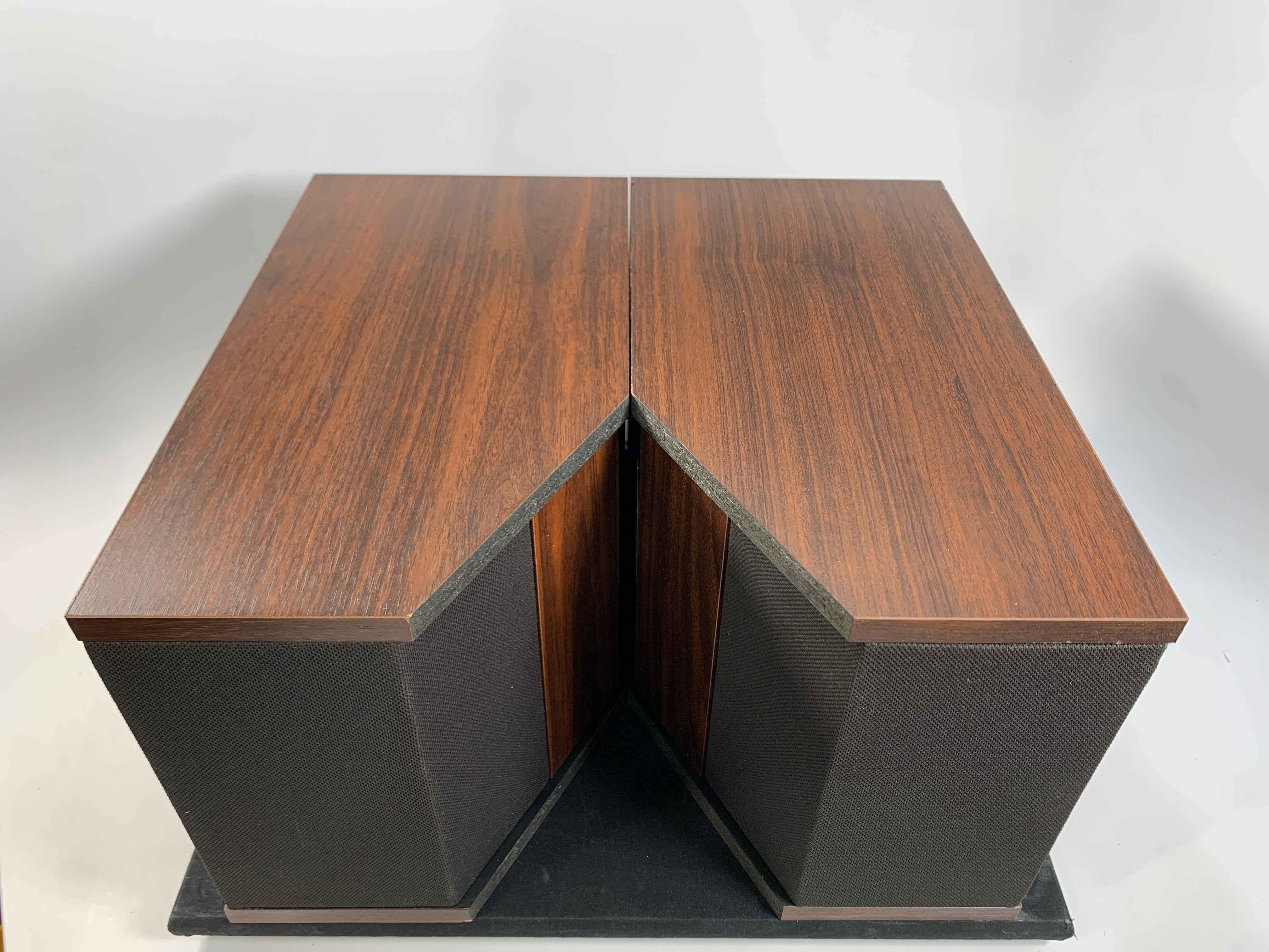 Bose 201 Series II Bookshelf Speakers – Record Mart HiFi