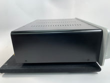 Load image into Gallery viewer, Classe Audio Six Preamplifier Model 6R w/phono stage