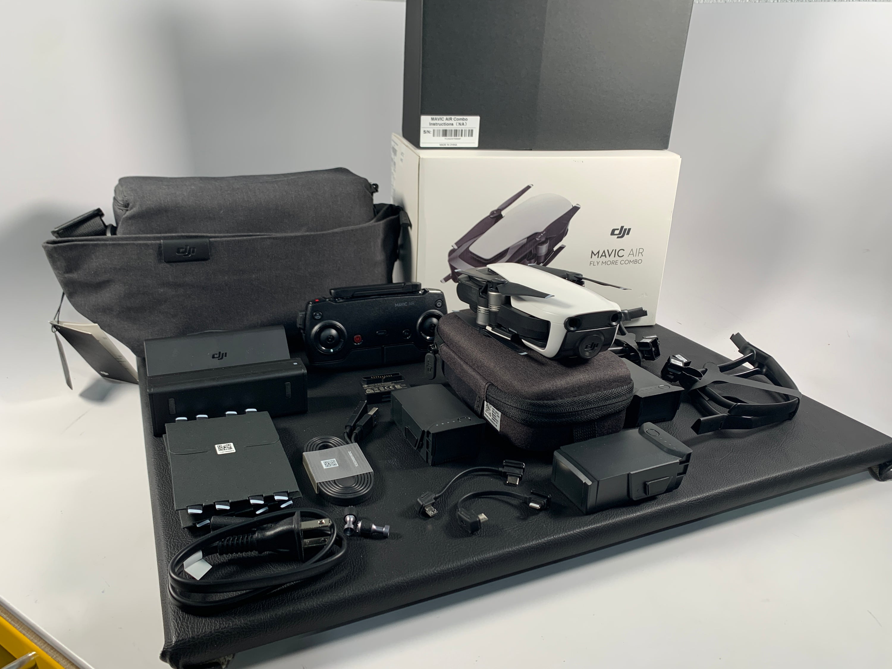 DJI Mavic Air Fly More Combo