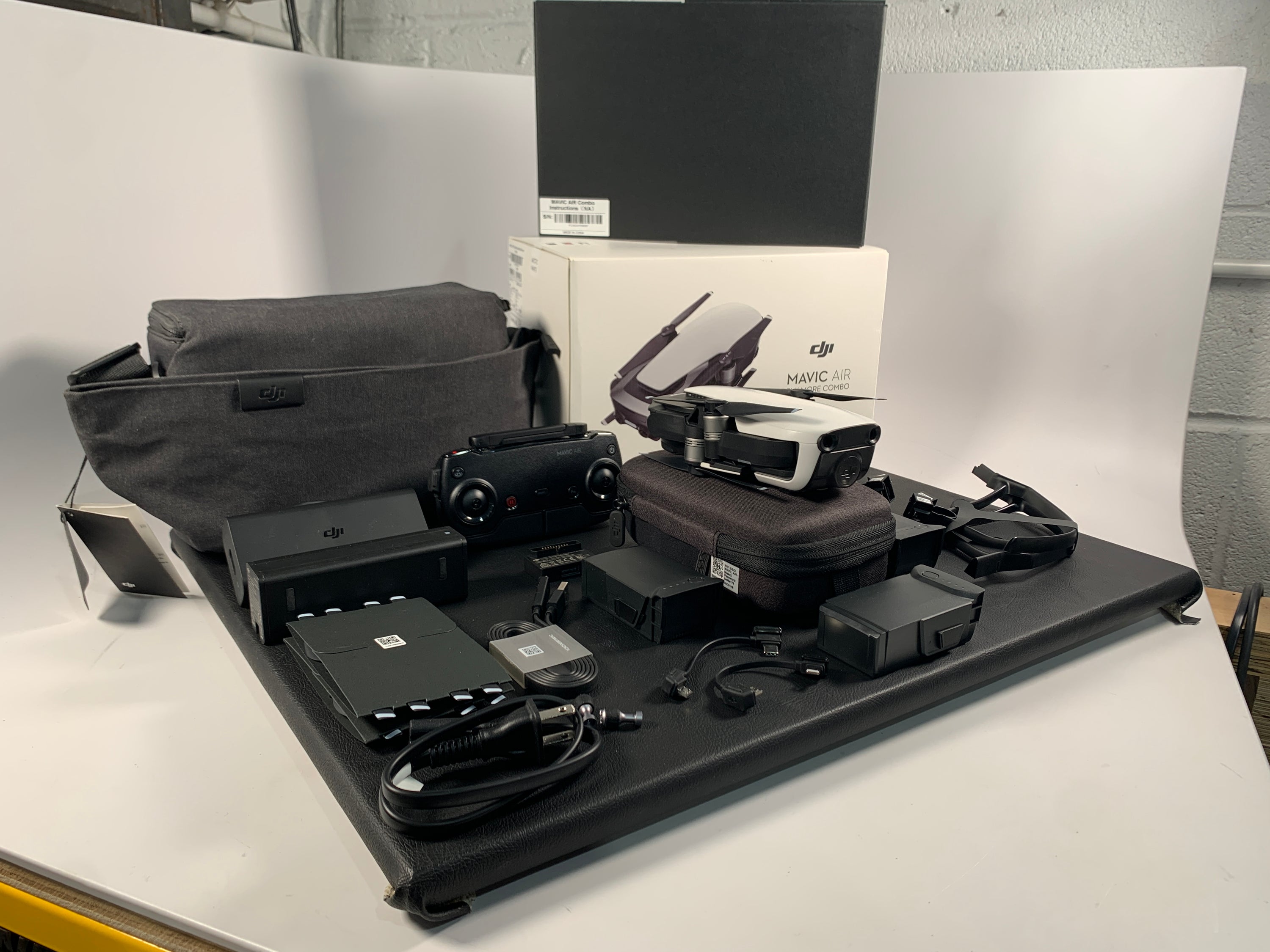 DJI Mavic Air Fly More Combo