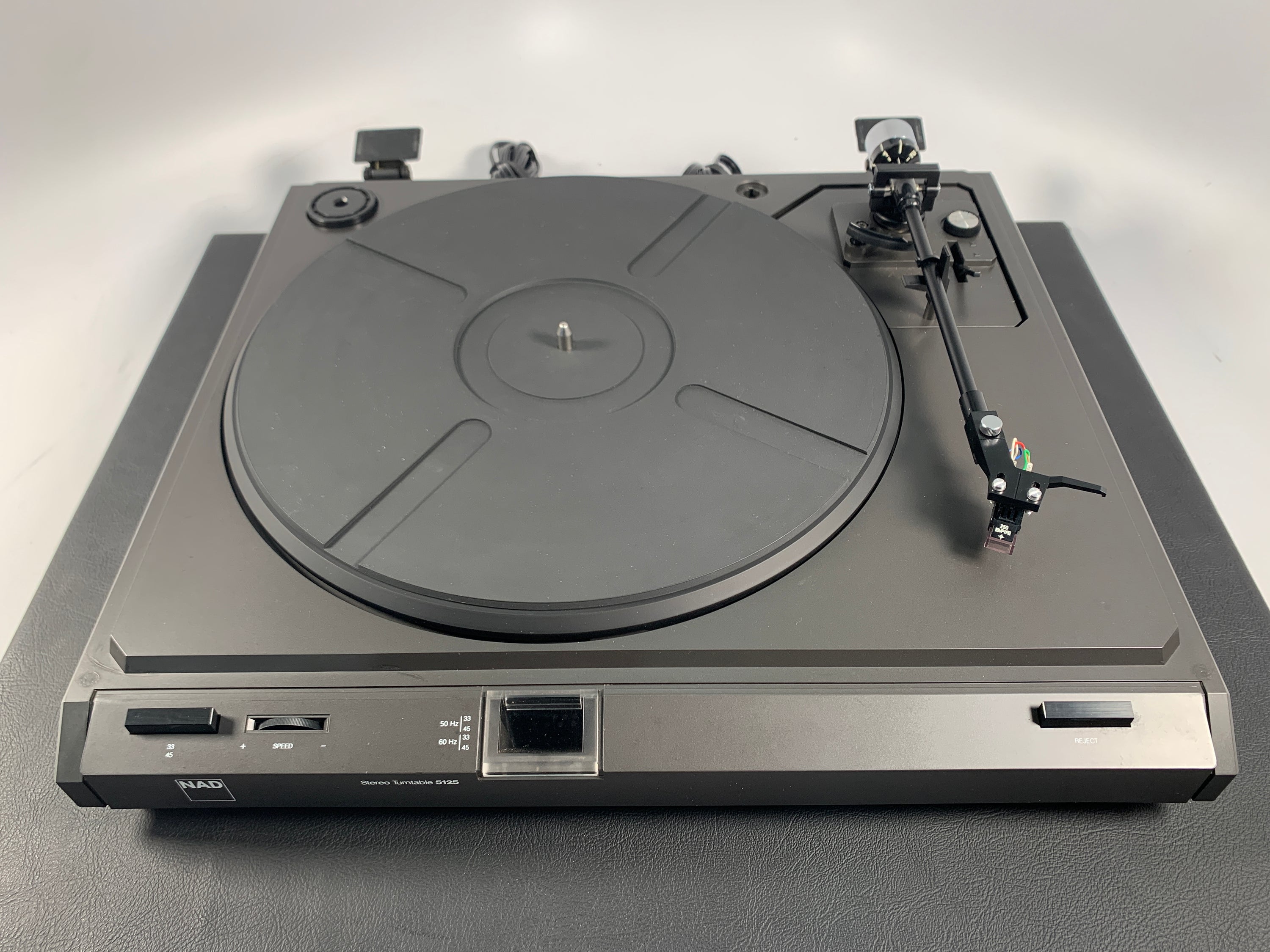 NAD 5125 Stereo Turntable