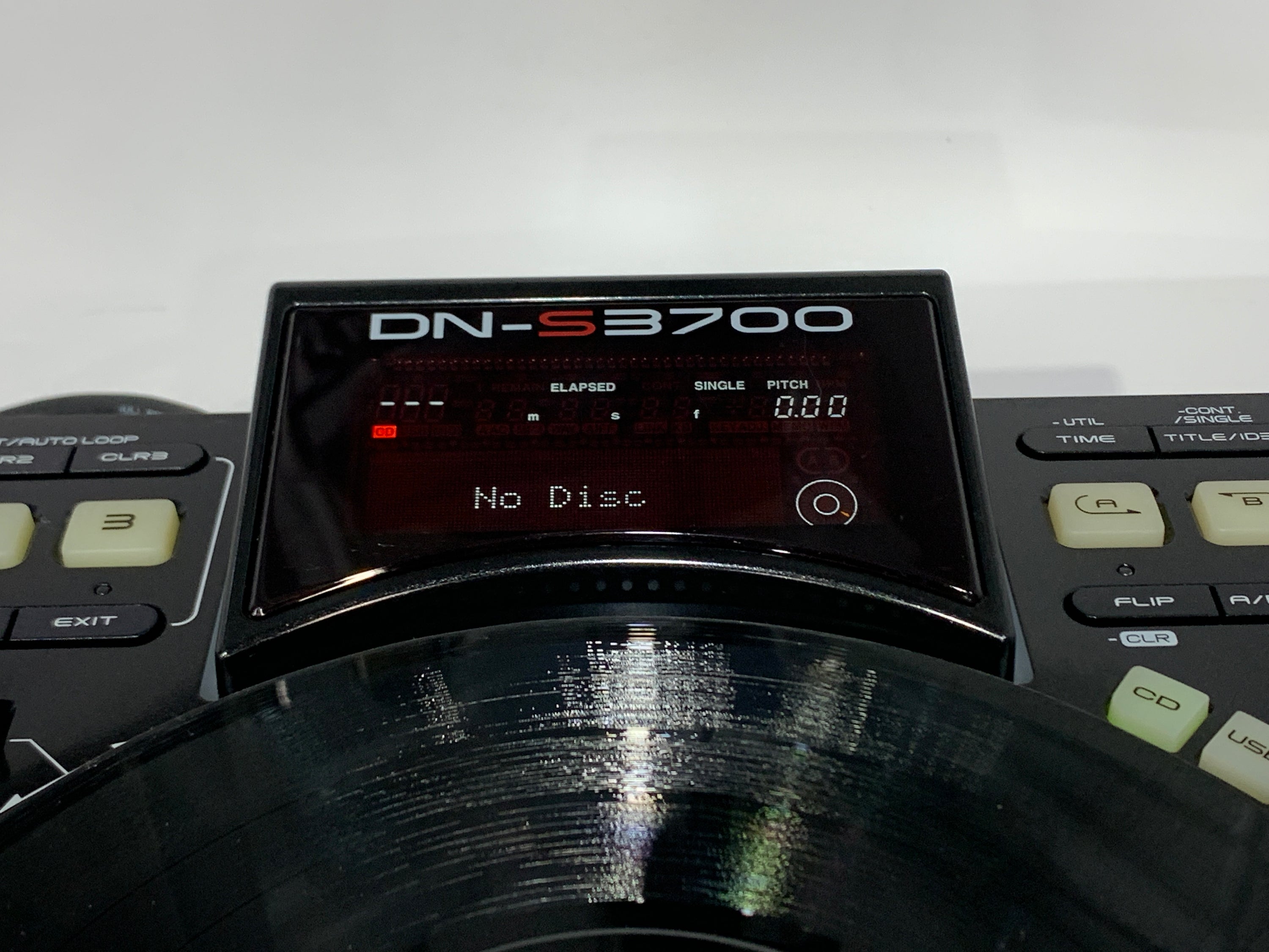 Denon DN-S3700 Digital Media Turntable w/CD Slot and USB Interface