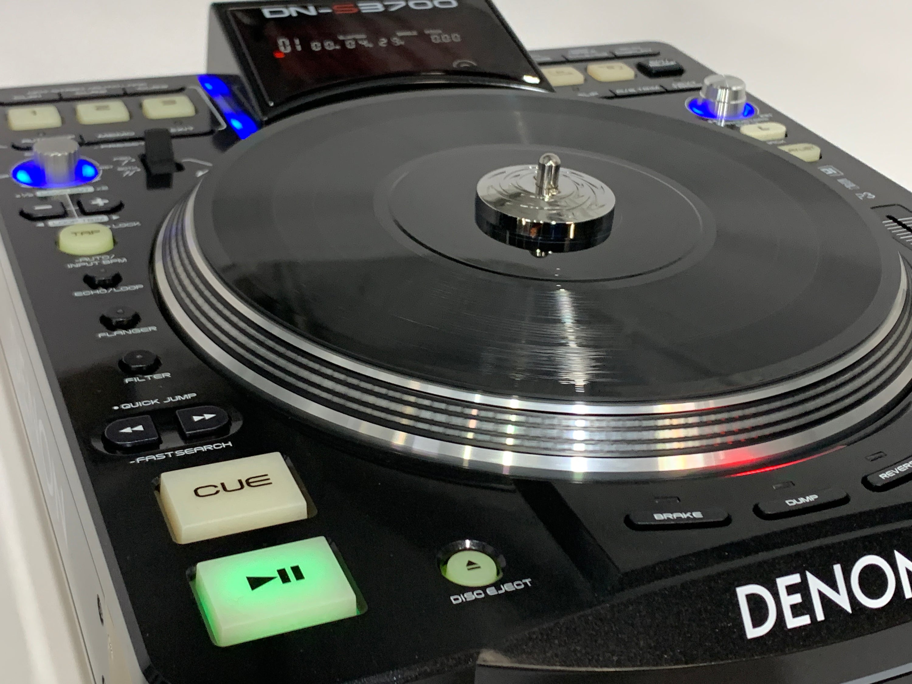 Denon DN-S3700 Digital Media Turntable w/CD Slot and USB Interface