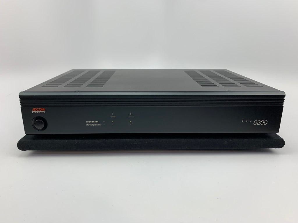 ADCOM GFA 5200 AMPLIFIER