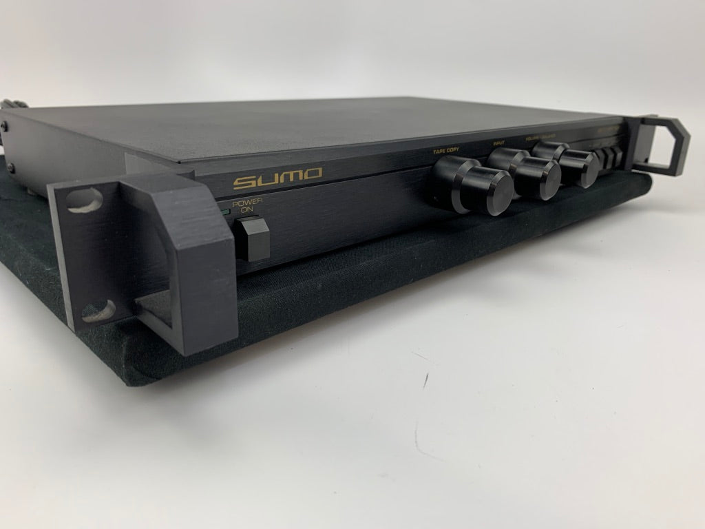 SUMO ATHENA PREAMP W/PHONO STAGE