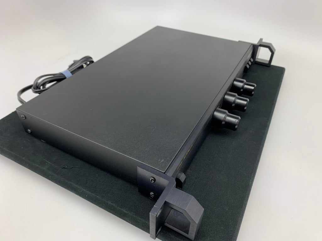 SUMO ATHENA PREAMP W/PHONO STAGE
