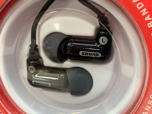 SHURE E3G HEADPHONES WITH WIDEBAND MICRODRIVERS
