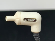 Load image into Gallery viewer, SHURE E3C SOUND ISOLATING EARPHONES