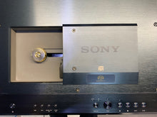 Load image into Gallery viewer, SONY SCD-777ES SUPER AUDIO CD PLAYER W/REMOTE
